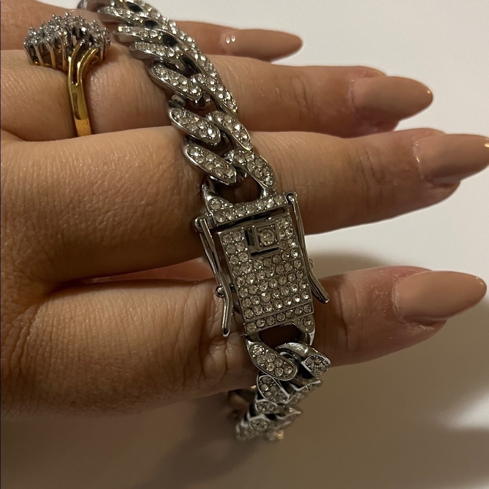 Silver-tone Men’s Chain Bracelet with Rhinestones